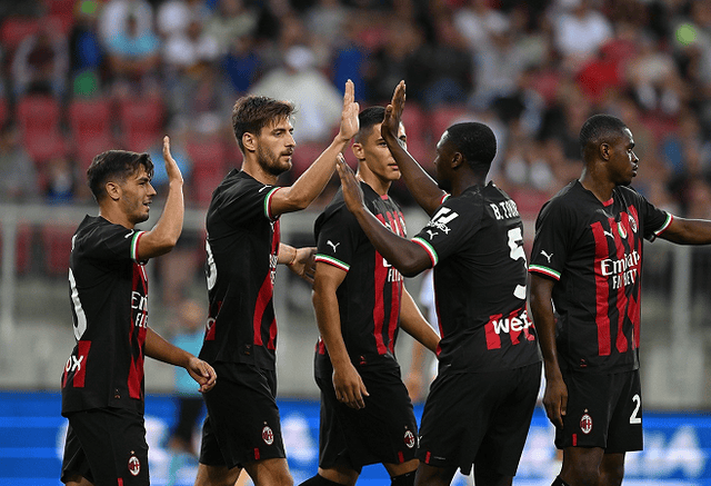 记者：前意大利主帅曼奇尼即将执教卡塔尔球队萨德