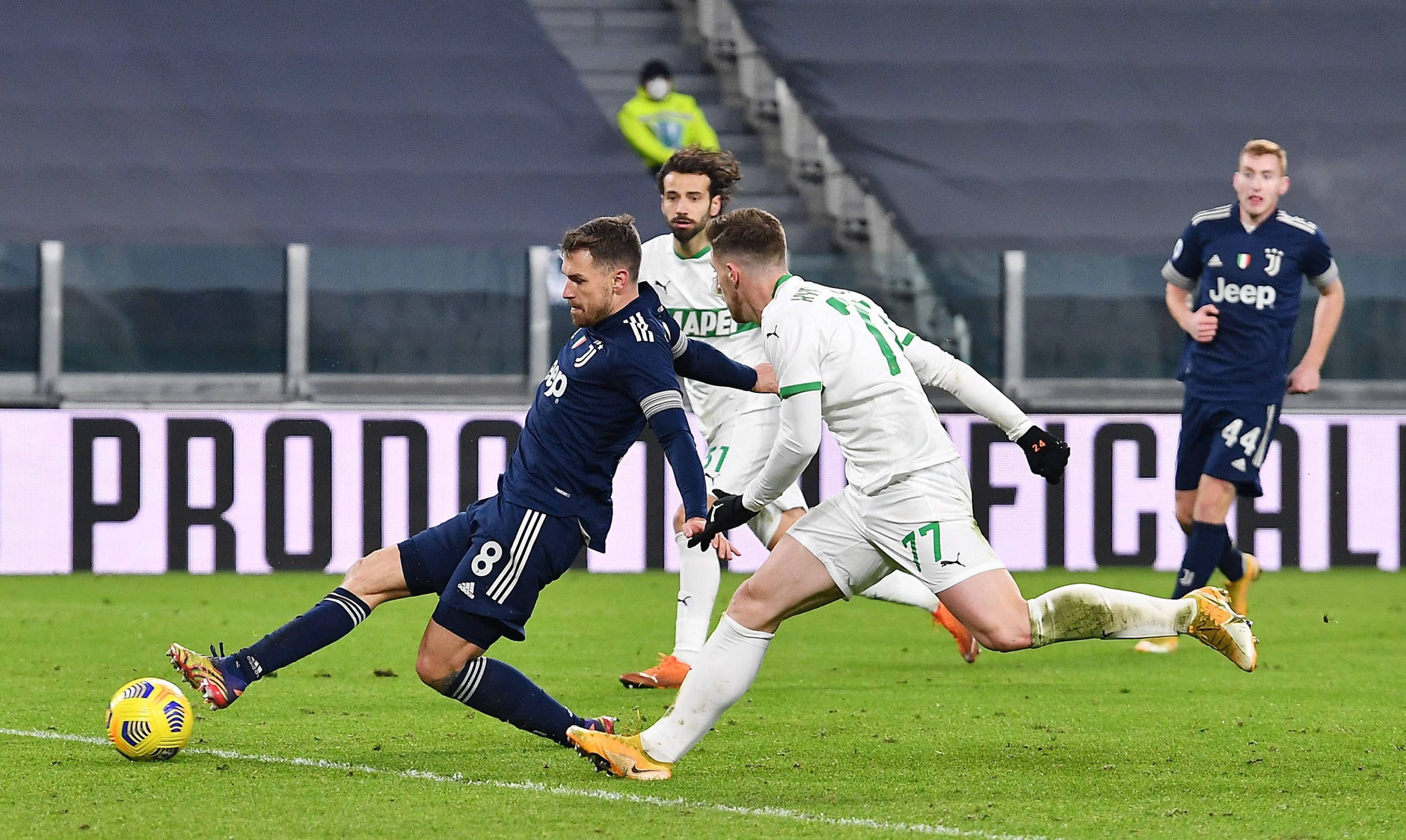 3年蛰伏，1个悬念：郑钦文的2026能否上演王者归来？