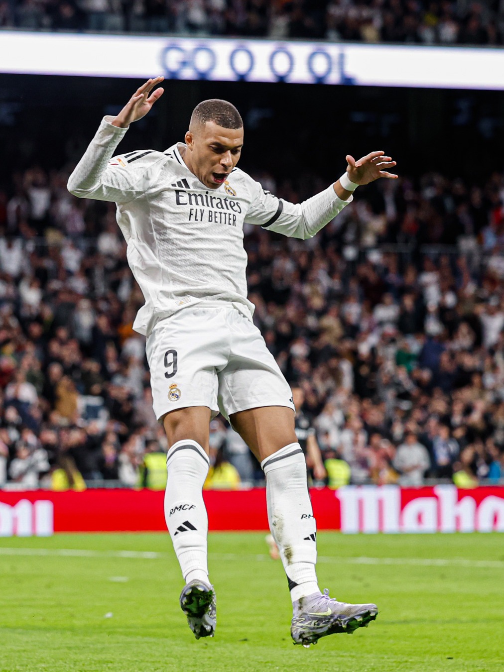 蒯曼三线作战经受住考验！国乒男队主力待补强，年轻选手未达标准