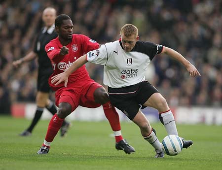 篮球火箭头号得分手连续两场低迷